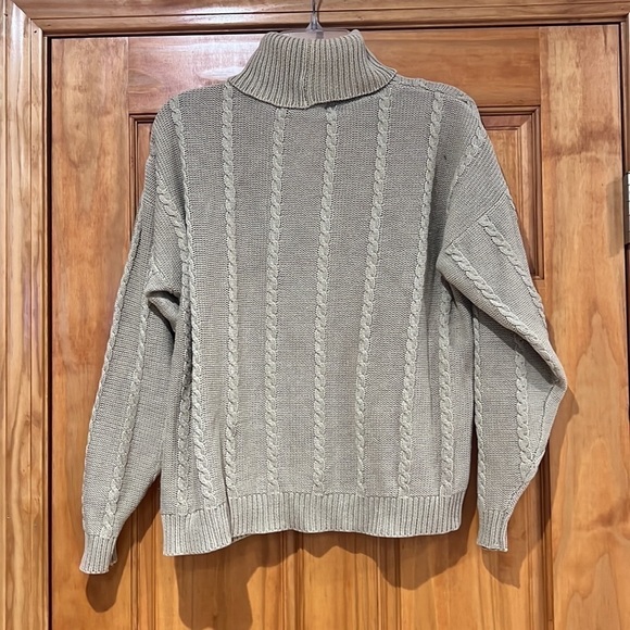 Wainscott Beige Cable Knit Turtleneck Sweater Small - Picture 2 of 3